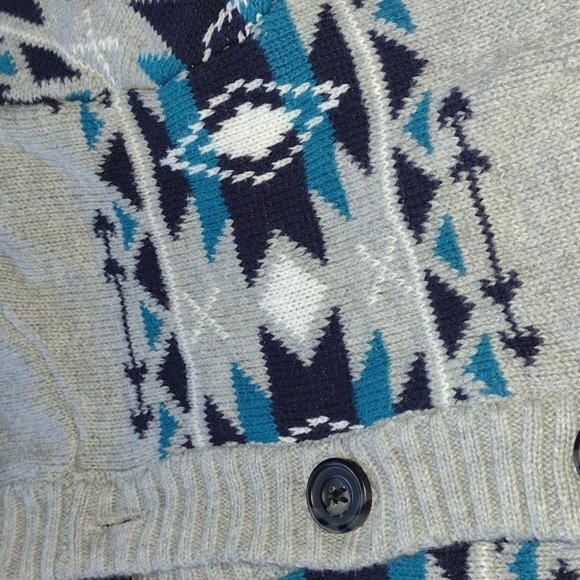 Gorgeous, Super Warm Button-Up Sweater with Hood - Picture 2 of 5